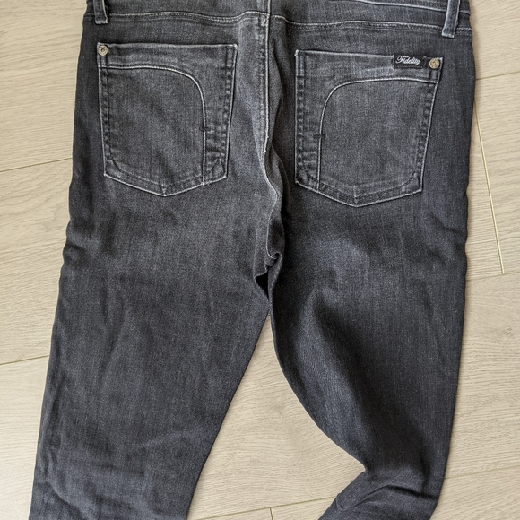 Fidelity (Aritzia) Denim - 29 - Picture 3 of 3